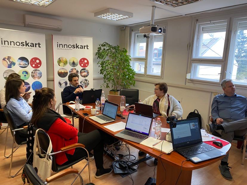 Meeting in Hungary 334910741_1009487773358981_2949053543731803306_n.