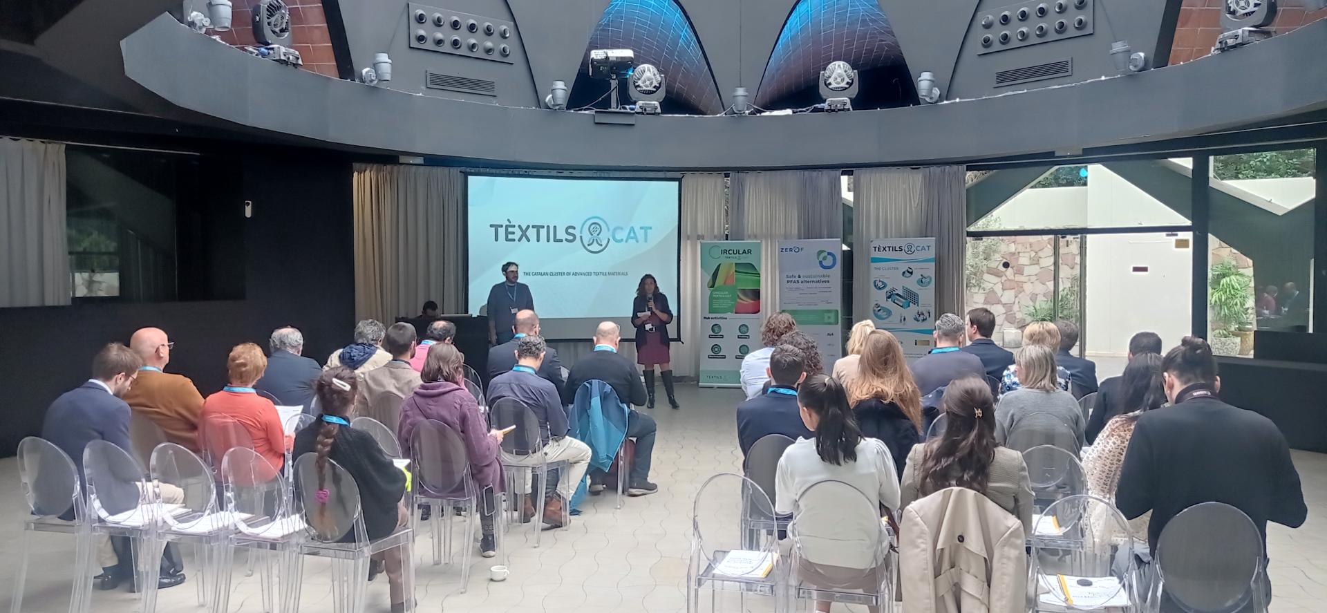Tèxtils.CAT hosts international delegation to network on textile sustainability and smart textiles Tèxtils.CAT hosts international delegation to network on textile sustainability and smart textiles