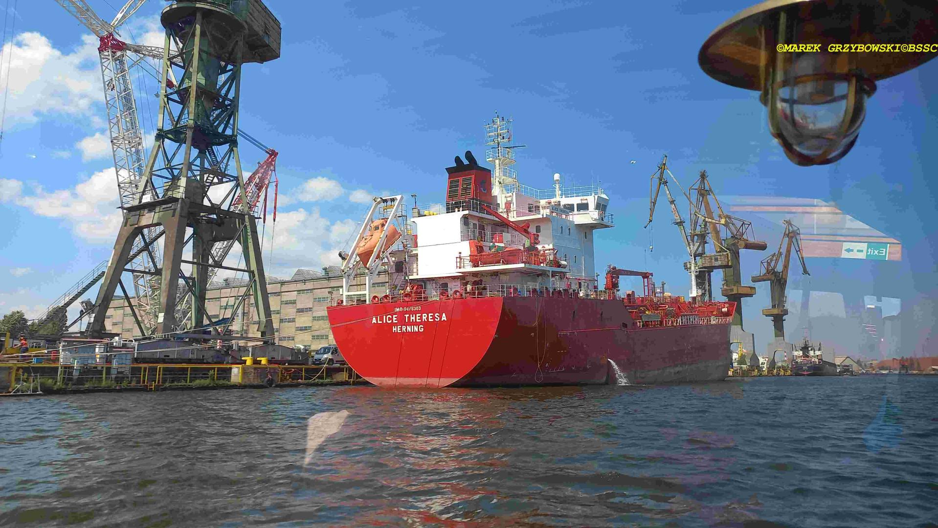  GDANSK PORT 20220627_132419