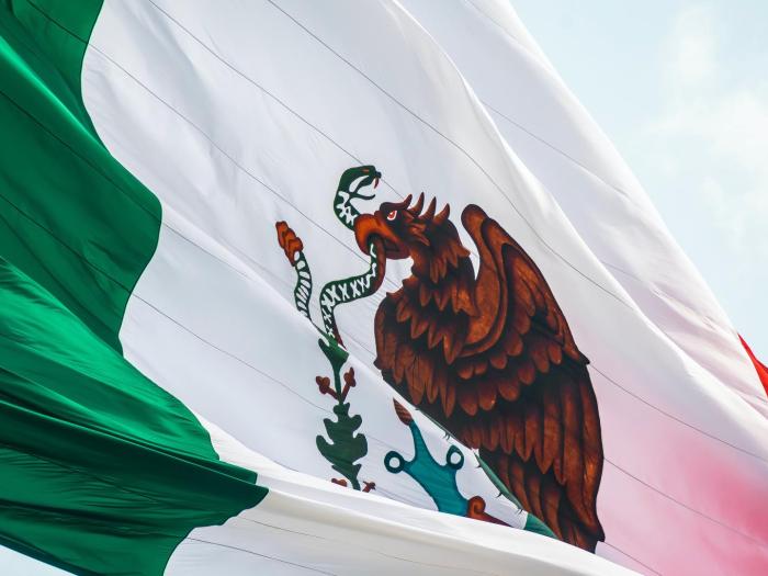 jorge-aguilar-vZ9TqSm9ZsQ-unsplash